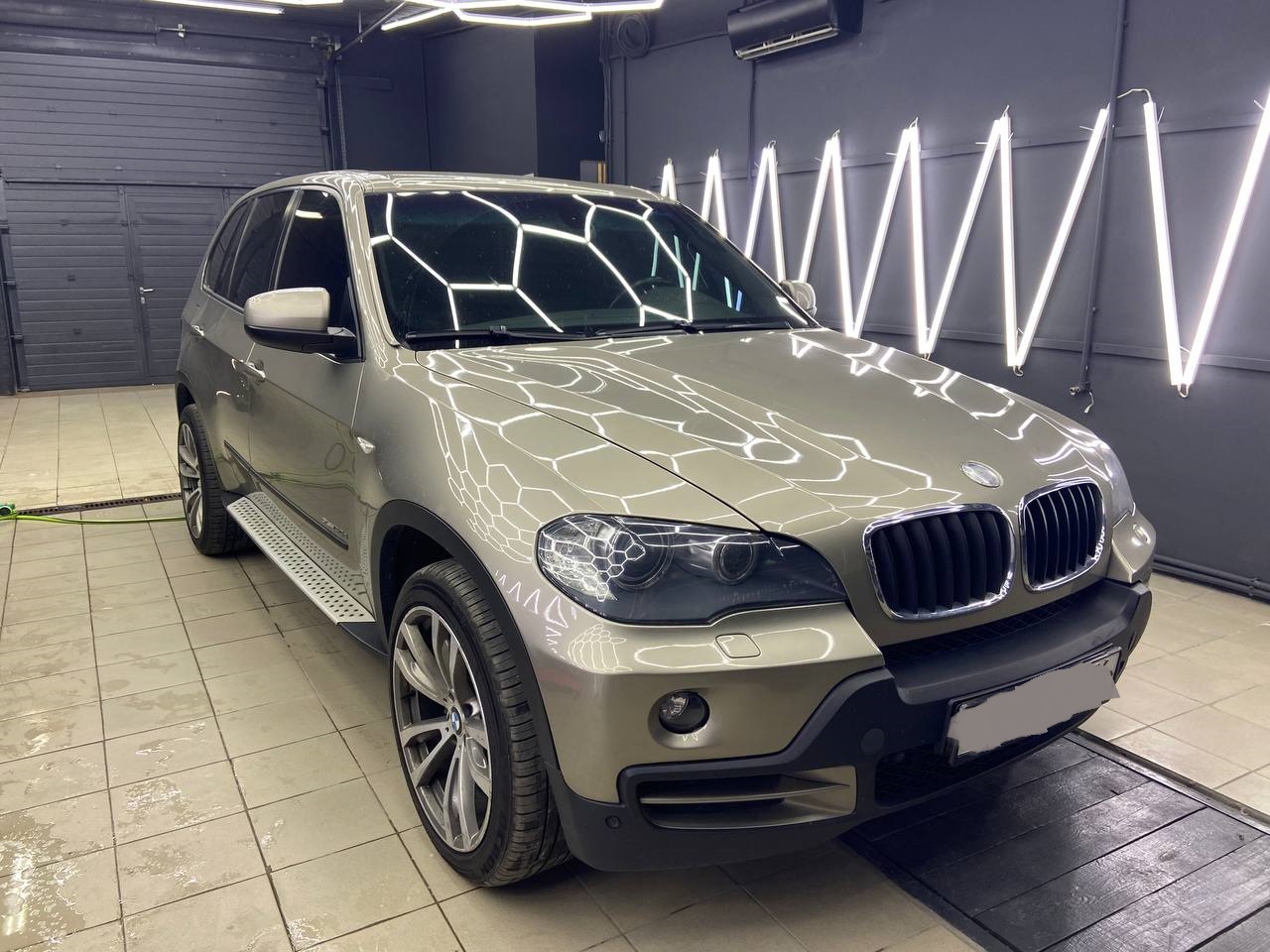 Полировка фонарей BMW X5 в Рязани