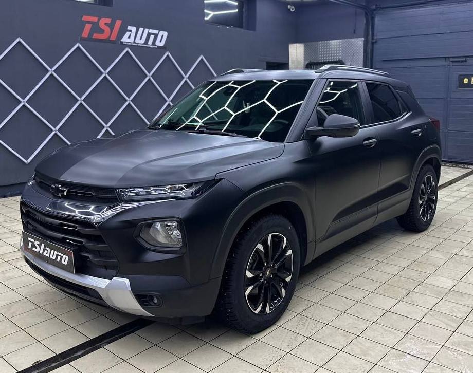 Chevrolet TrailBlazer установка усилителя и акустики в Рязани