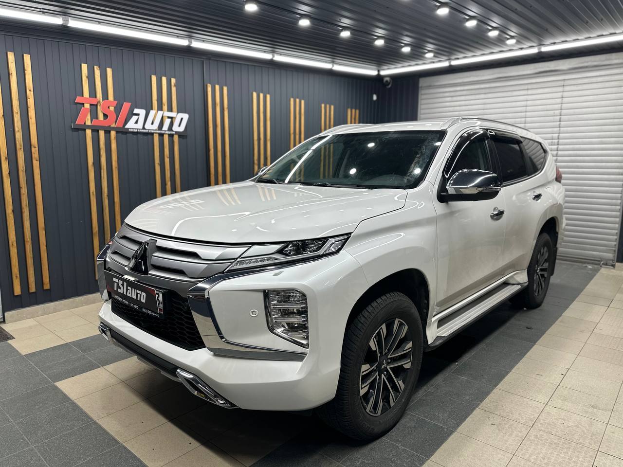 Шумоизоляция Mitsubishi Pajero Sport в Рязани