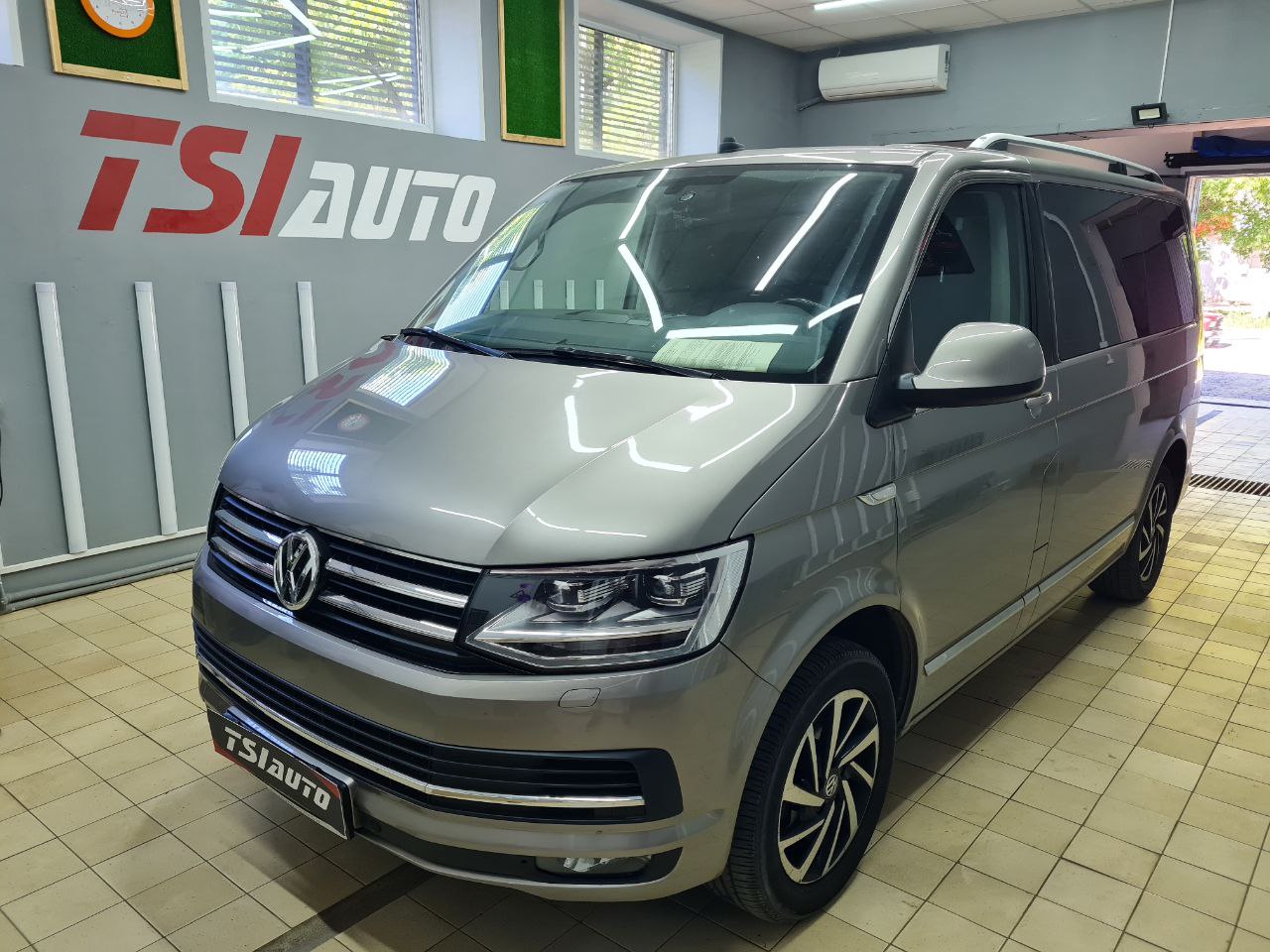 Шумоизоляция Volkswagen Caravelle в Рязани