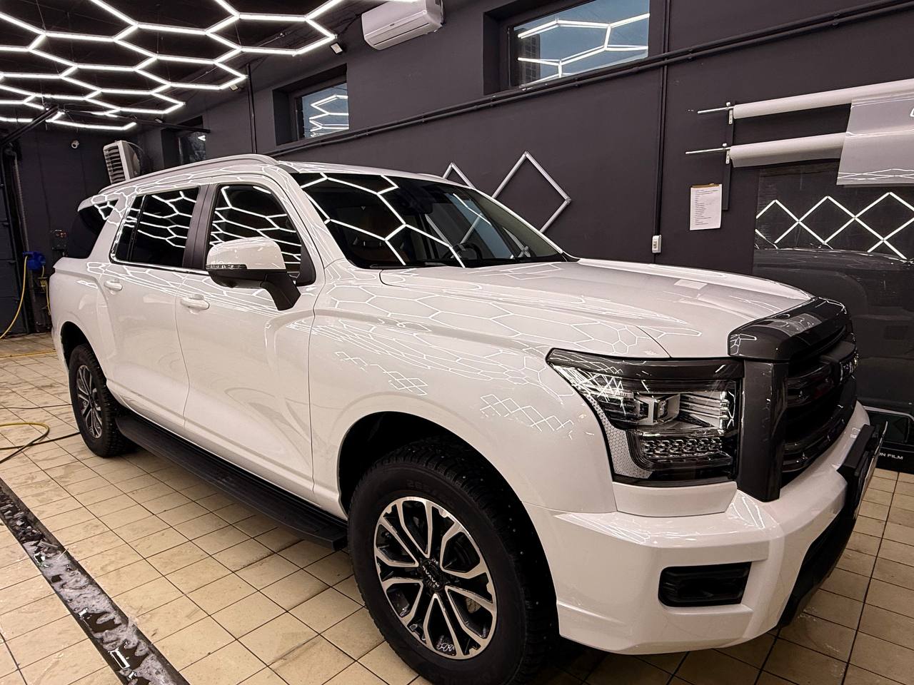 Оклейка пленкой Haval H5 в Рязани