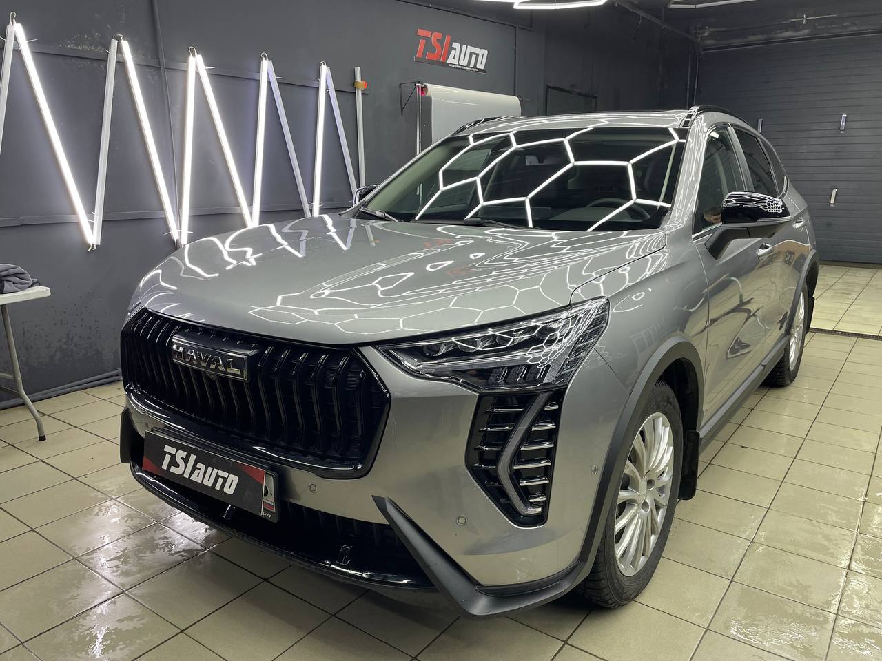 Оклейка пленкой Haval Jolion в Рязани