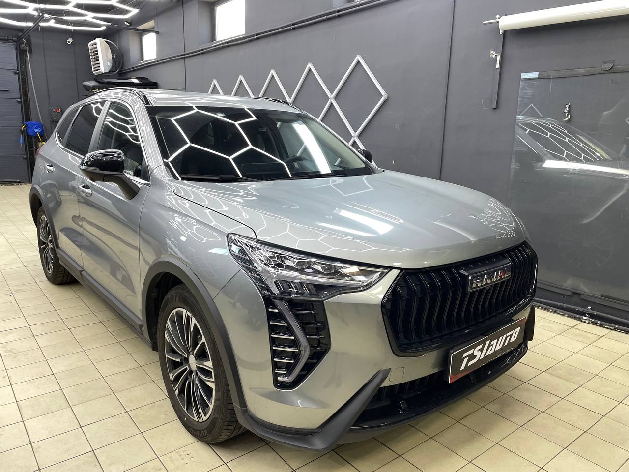 Haval Jolion установка усилителя и динамиков