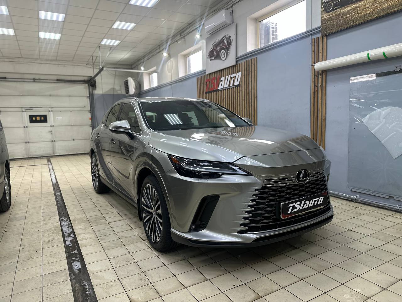 Lexus RX оклейка бронепленкой в Рязани