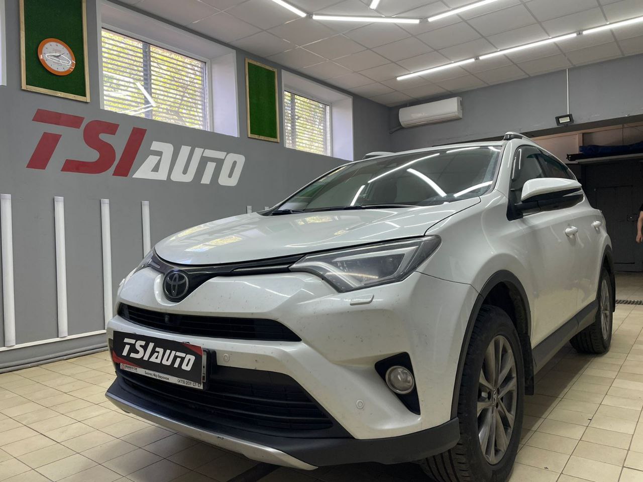 Шумоизоляция Toyota RAV4 в Рязани