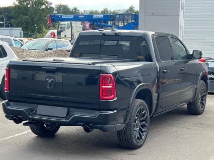 Механическая роллета на кузов Dodge RAM RamBox - фото 1